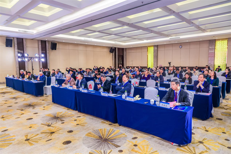 會議快訊|泉工股份受邀參加第七屆工程機械行業(yè)標準化工作會議